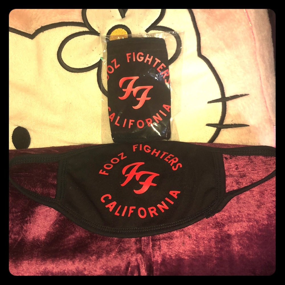 2 Fooz Fighters 100% Cotton Double Layered Mask😷